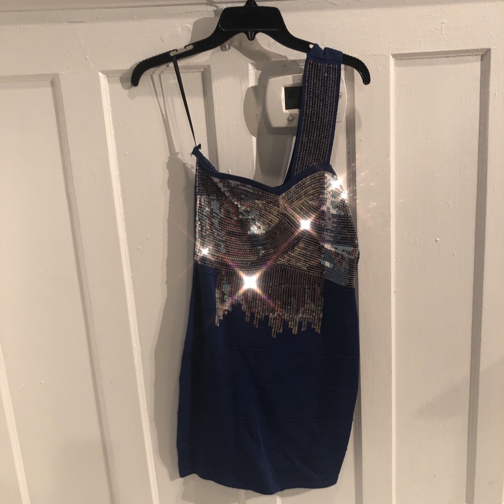Bebe dress